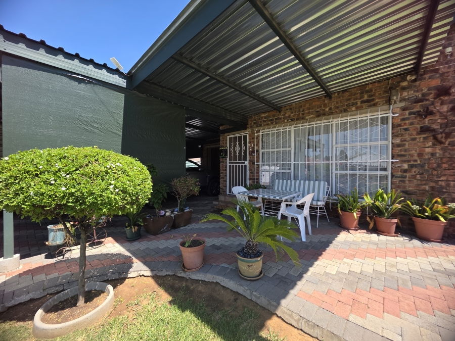 4 Bedroom Property for Sale in Bedelia Free State